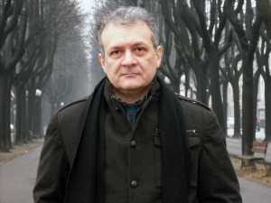 Franco Ricciardiello (a cura di), Assalto al sole
